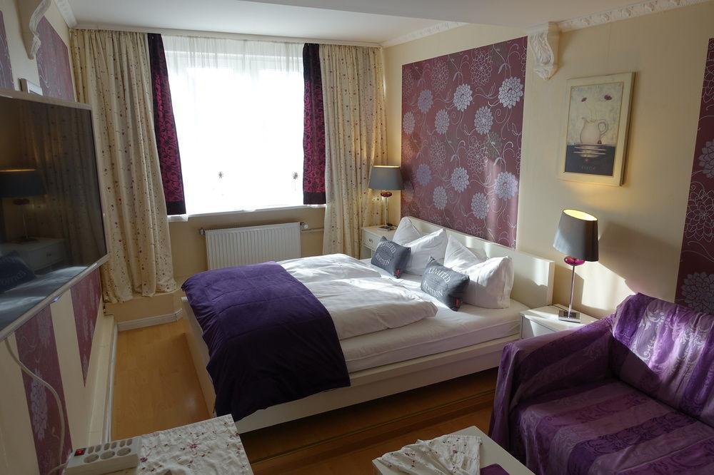 Hotel Villa Konstanz Berlijn Buitenkant foto