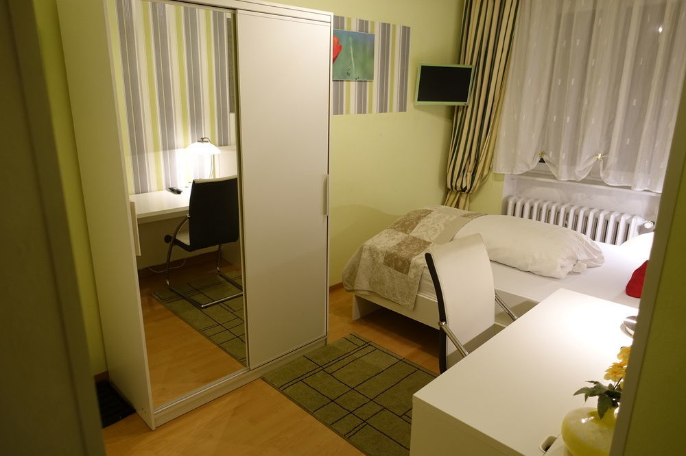 Hotel Villa Konstanz Berlijn Buitenkant foto